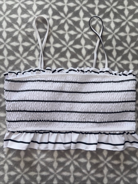 Other - LikeNew Swim Top Black & White Large